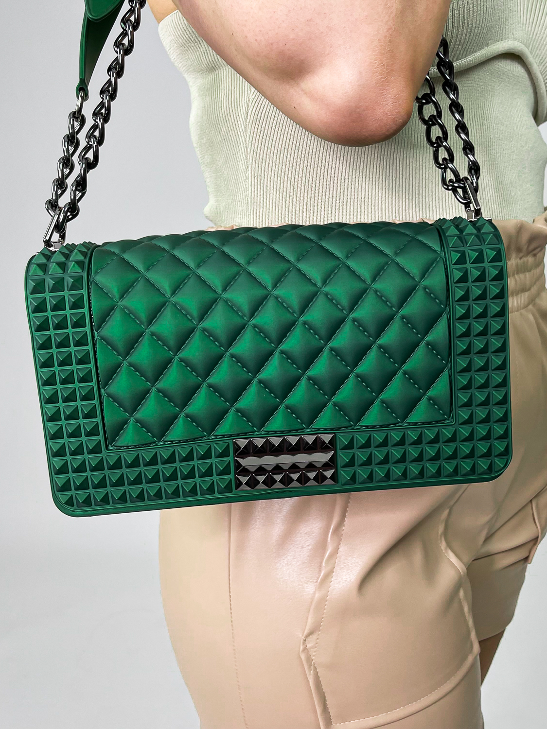 Gesteppte Umhängetasche mit Nieten in Grün, Miina Fashion Onlineshop